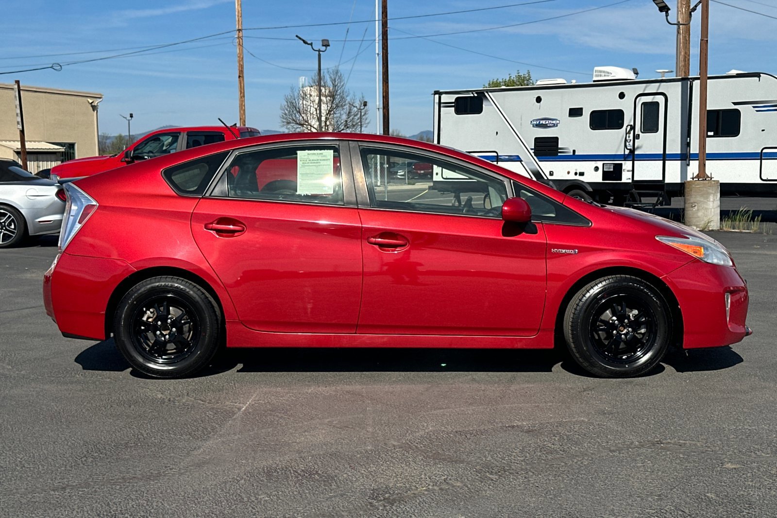 Used 2015 Toyota Prius Two FWD image 3