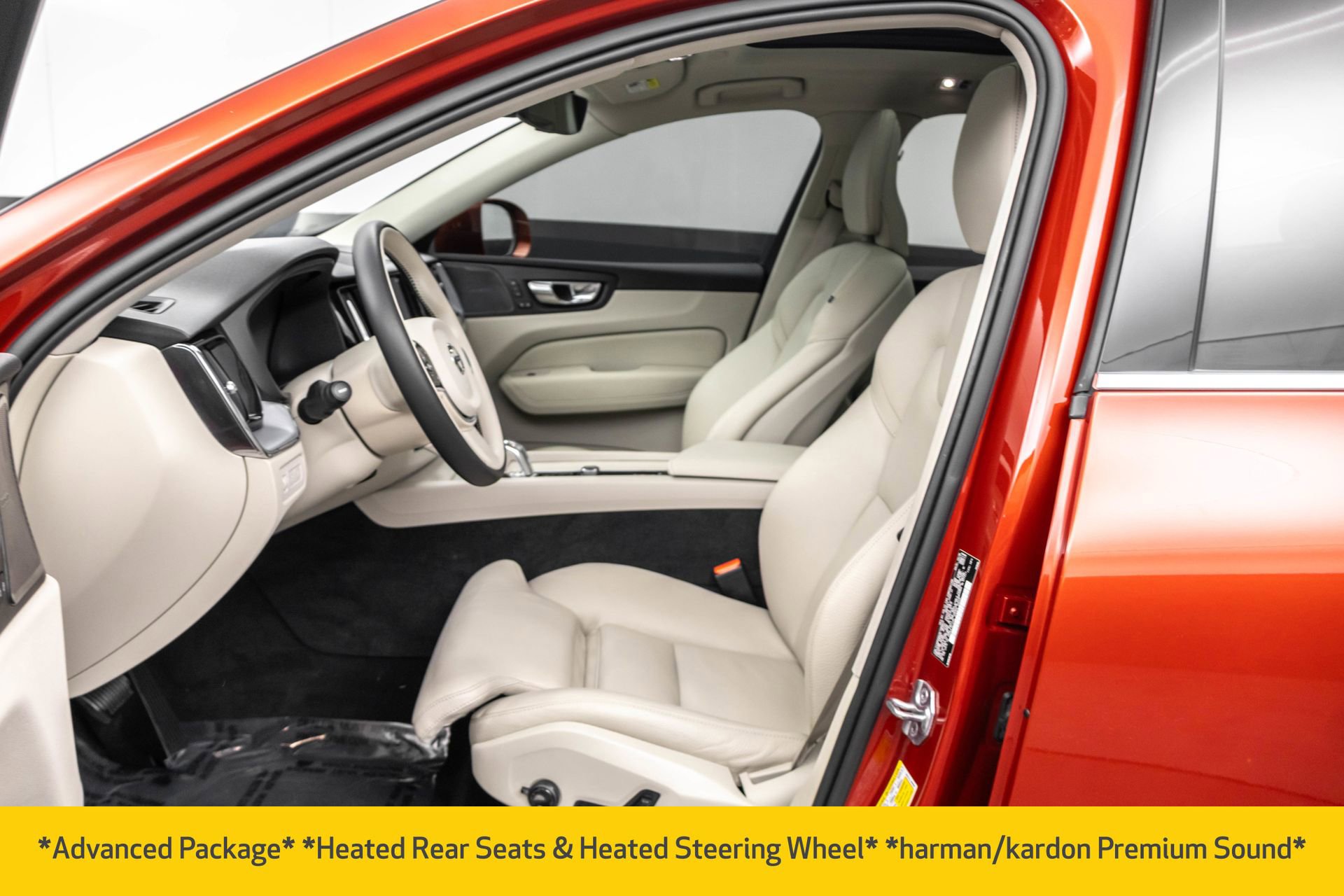 Used 2019 Volvo XC60 T8 Momentum w/ Advanced Package image 5