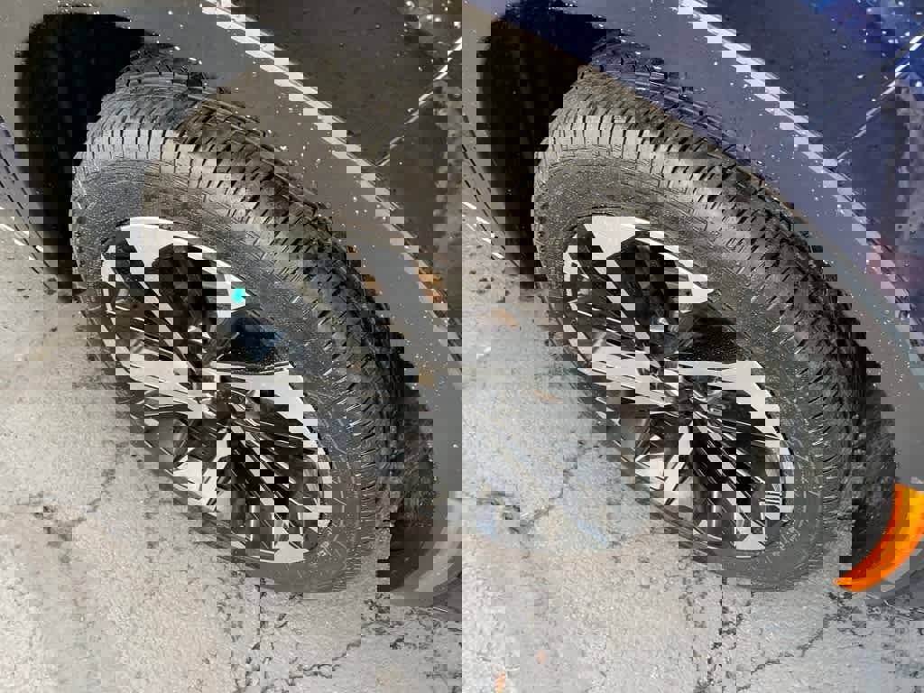 Used 2024 Mitsubishi Outlander SEL AWD/4WD image 9