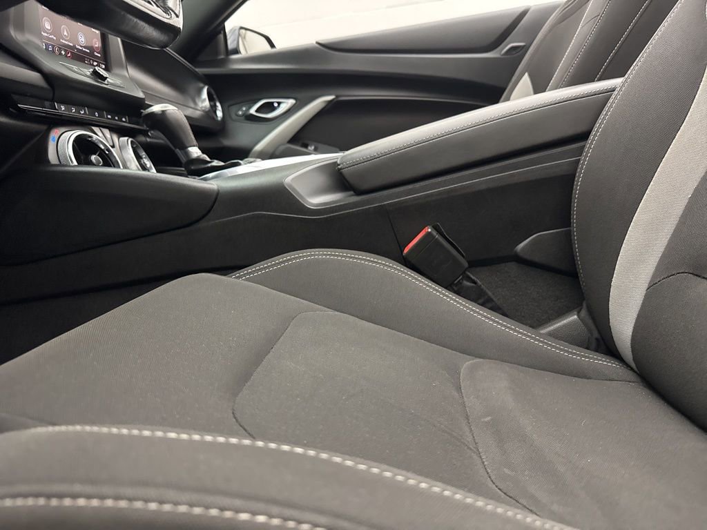 Used 2022 Chevrolet Camaro LT image 18