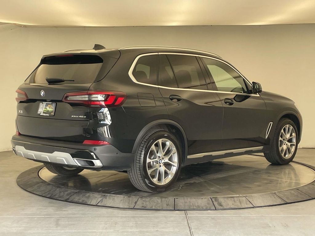 Used 2021 BMW X5 xDrive45e w/ Luxury Seating Package 2 AWD/4WD image 5