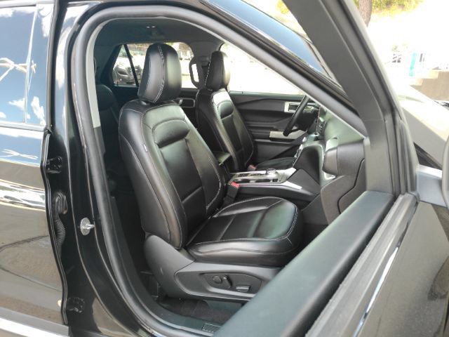 Used 2023 Ford Explorer XLT w/ Equipment Group 202A RWD image 22