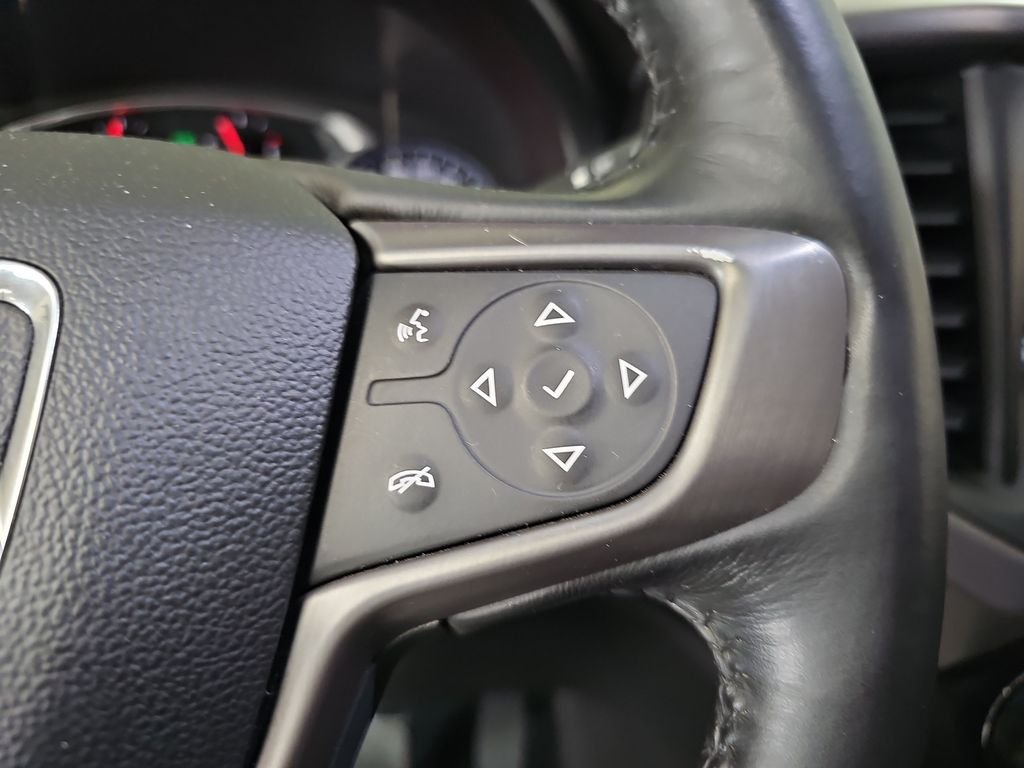 Used 2017 GMC Acadia SLE w/ Driver Alert Package I AWD/4WD image 21