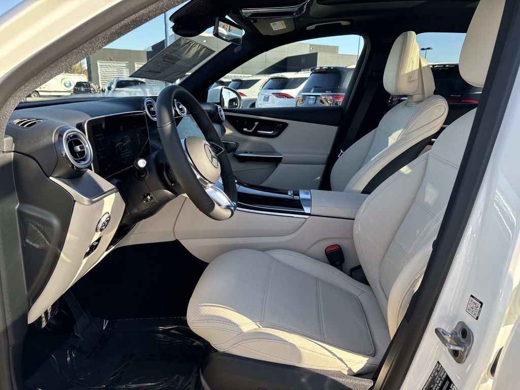 New 2026 Mercedes-Benz GLC 300 4MATIC image 18