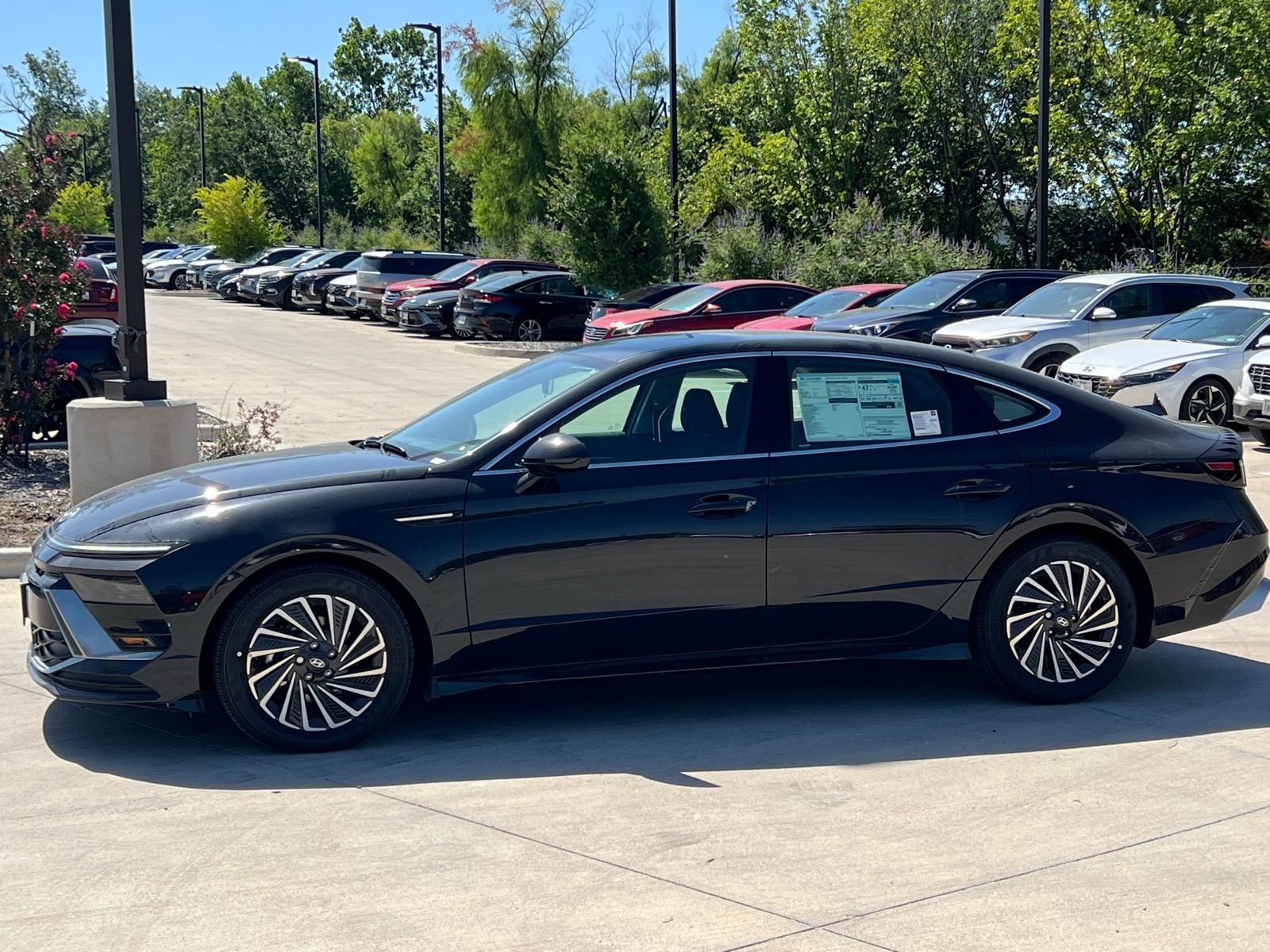 New 2025 Hyundai Sonata SEL FWD image 5