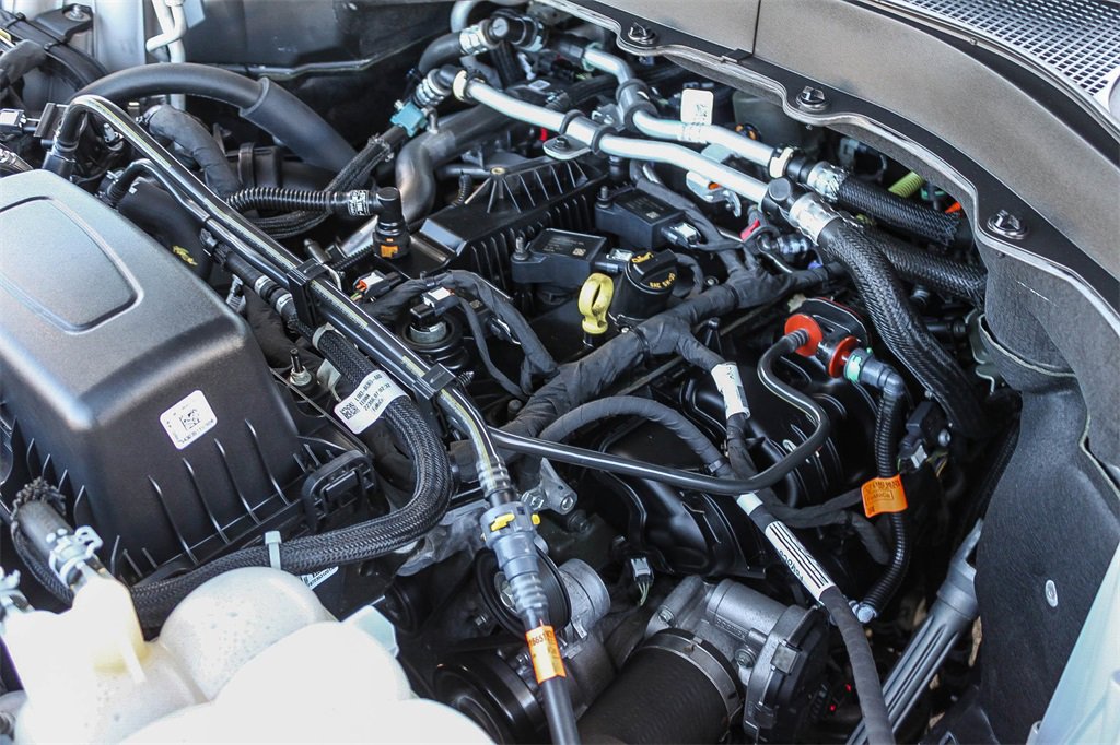 Used 2023 Ford Explorer XLT w/ Equipment Group 202A image 33