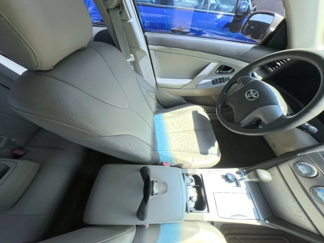 Used 2011 Toyota Camry LE w/ LE Extra-Value Pkg FWD image 26