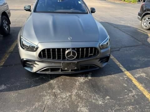 Used 2022 Mercedes-Benz E 53 AMG 4MATIC Sedan image 3