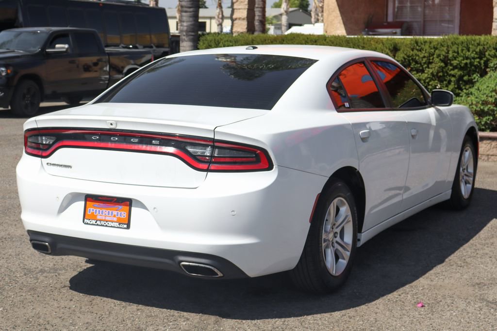 Used 2019 Dodge Charger SXT image 9