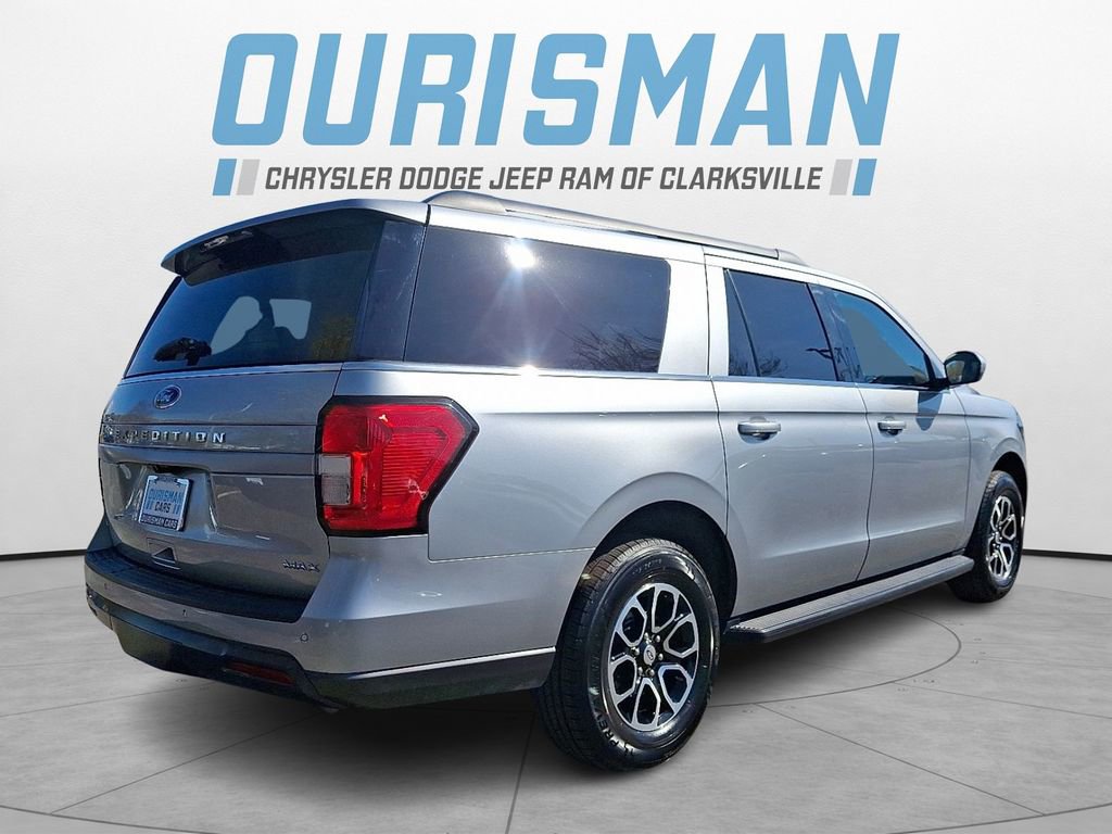Used 2024 Ford Expedition Max XLT image 6