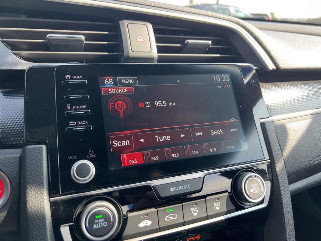 Used 2019 Honda Civic Sport image 12