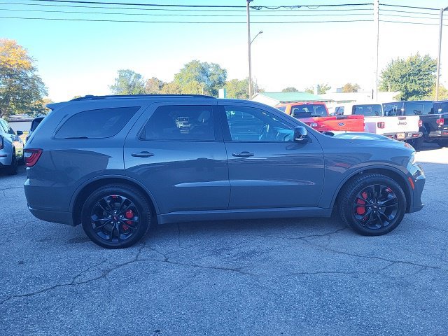 Used 2023 Dodge Durango R/T w/ Blacktop Package AWD/4WD image 26