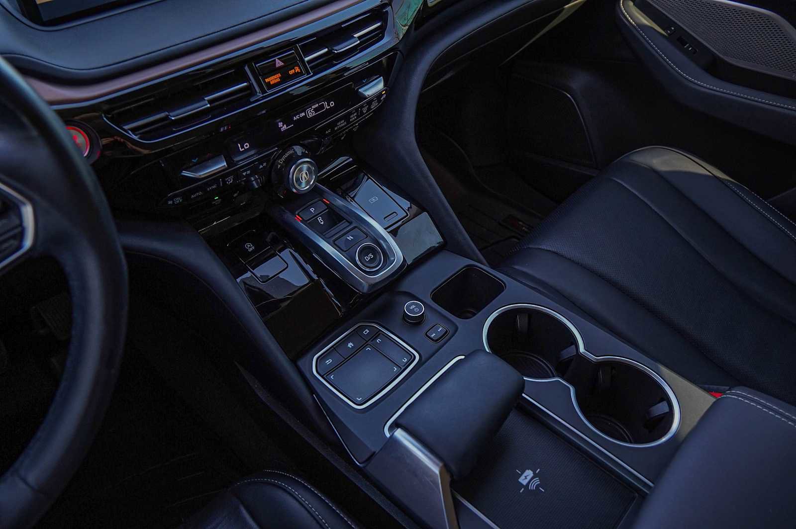 Used 2022 Acura MDX FWD w/ Technology Package image 18