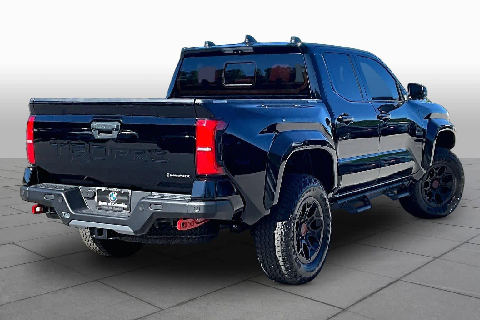 Used 2025 Toyota Tacoma TRD Pro w/ Tow Tech Package AWD/4WD image 12