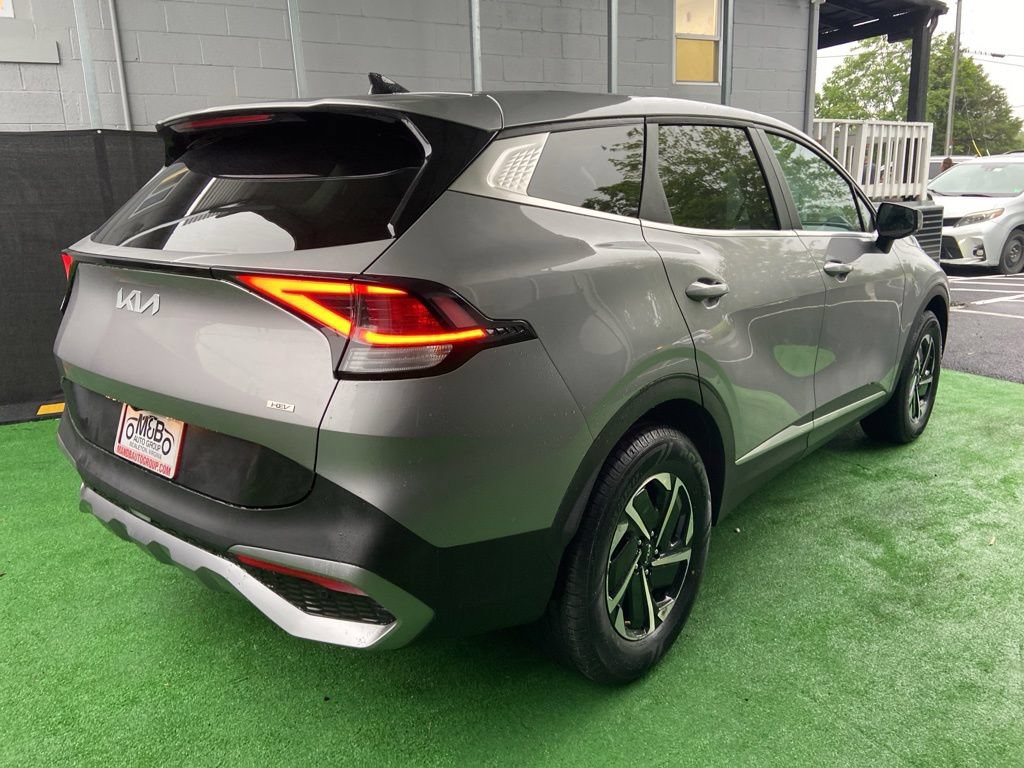 Used 2023 Kia Sportage LX AWD/4WD image 4