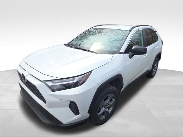 Used 2025 Toyota RAV4 LE image 2