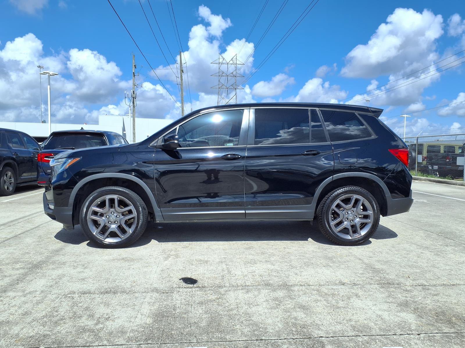 Certified 2023 Honda Passport EX-L image 6