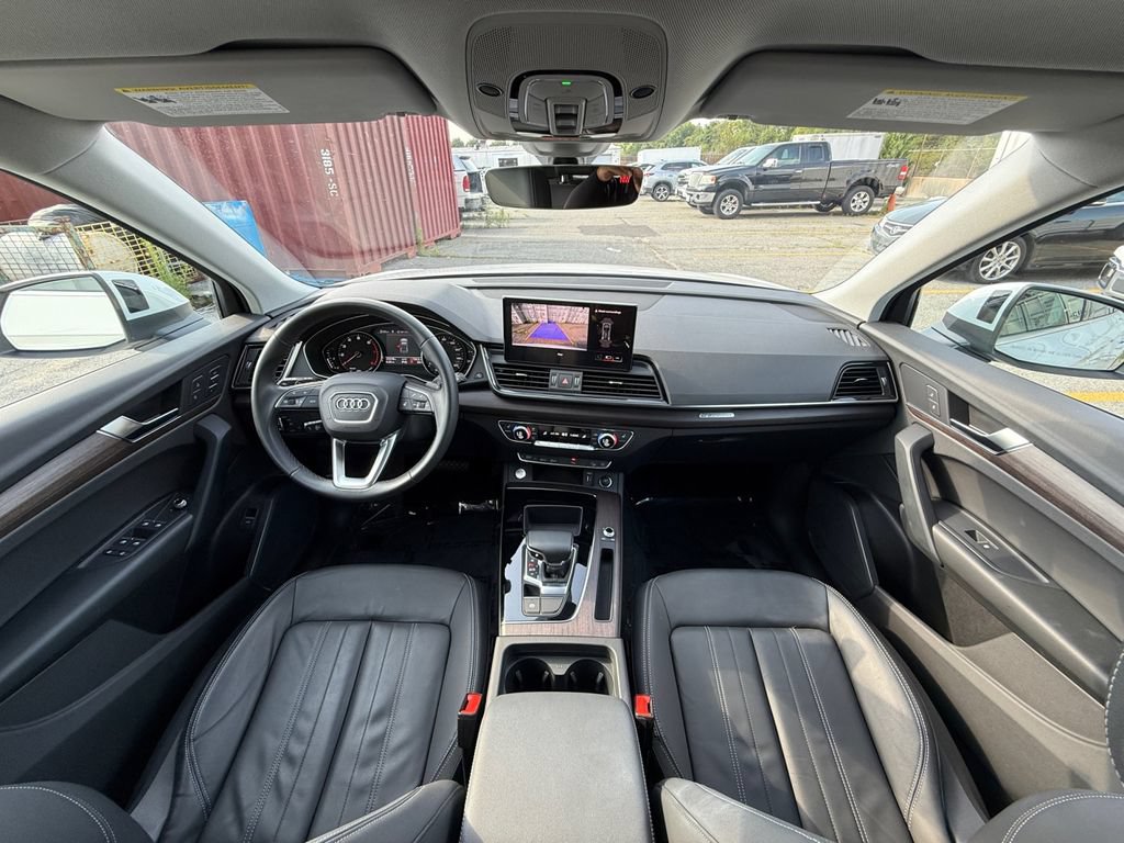Used 2023 Audi Q5 2.0T Premium w/ Convenience Package AWD/4WD image 22