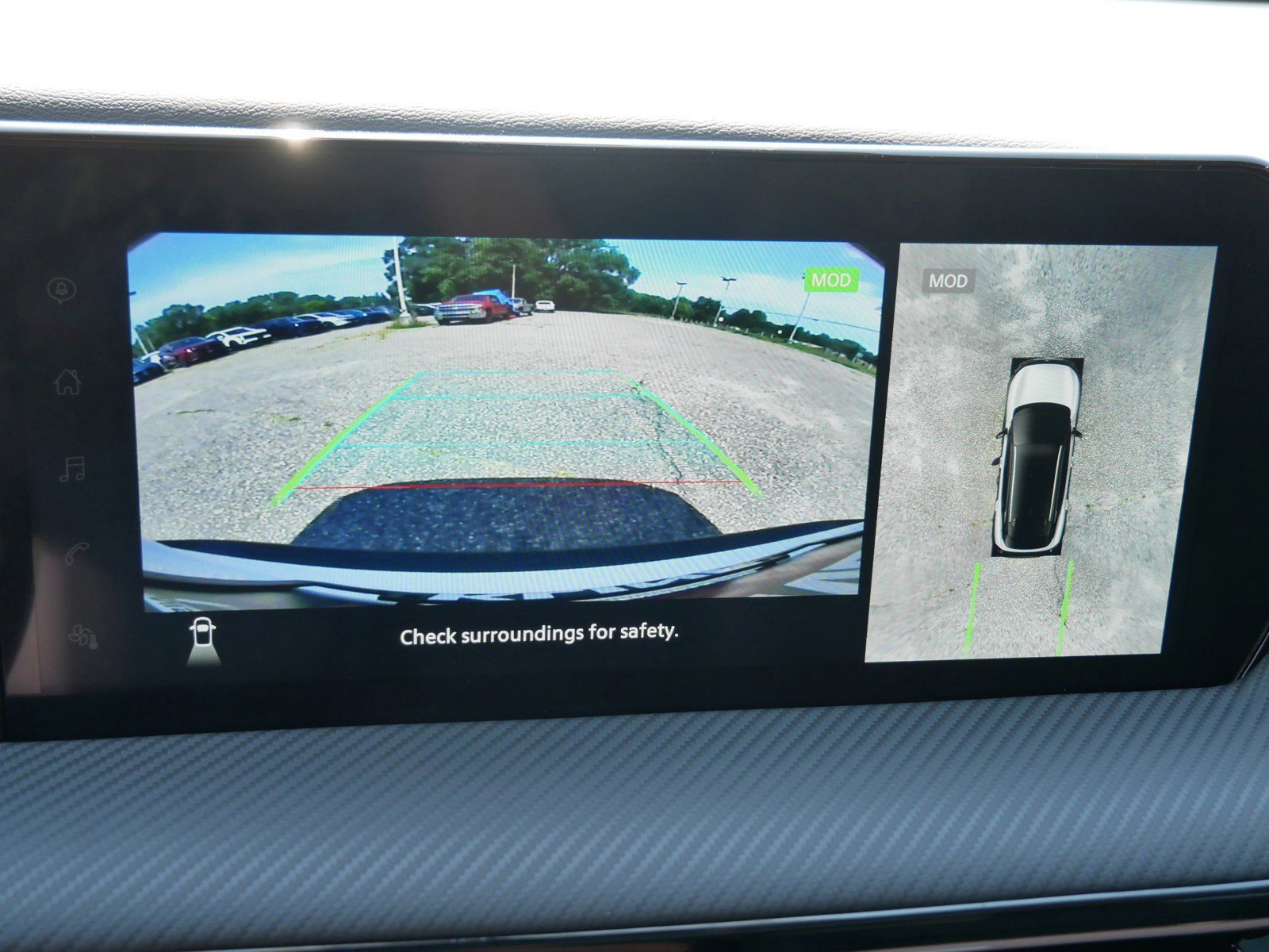 New 2025 Nissan Kicks SR w/ SR Premium Package image 10