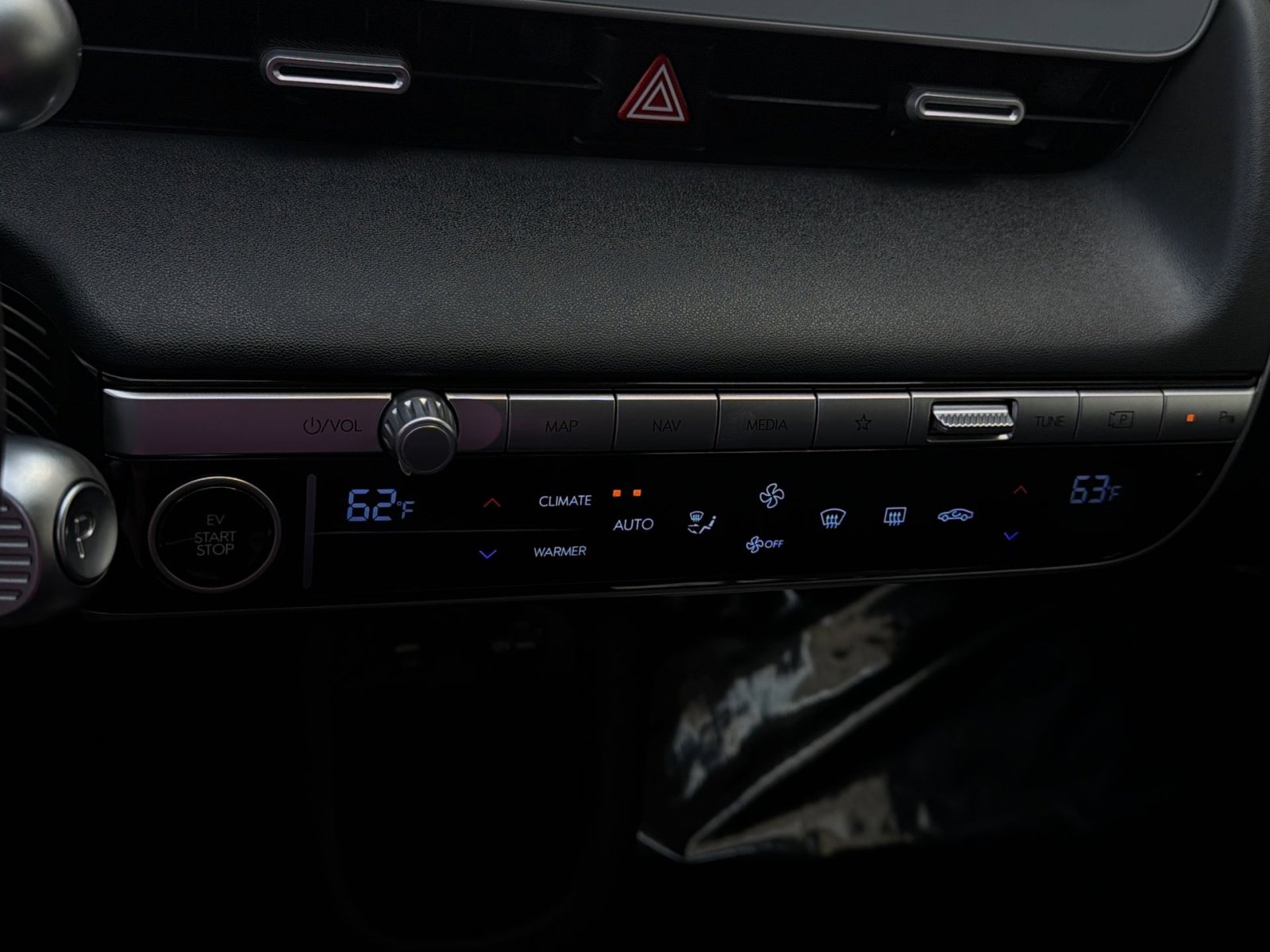 Certified 2024 Hyundai Ioniq 5 SEL image 21