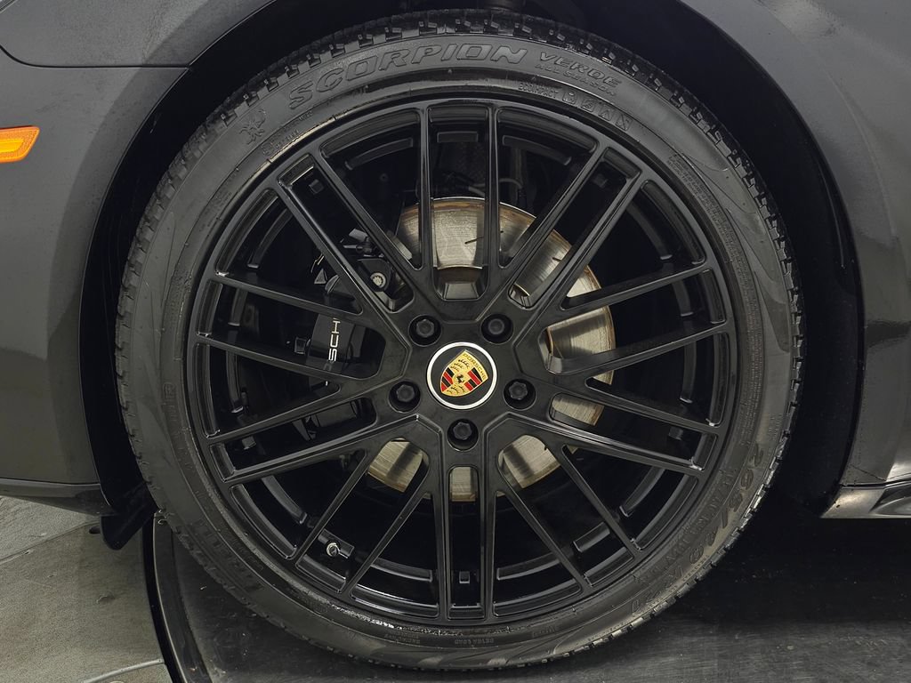 Used 2022 Porsche Panamera 4S AWD/4WD image 13