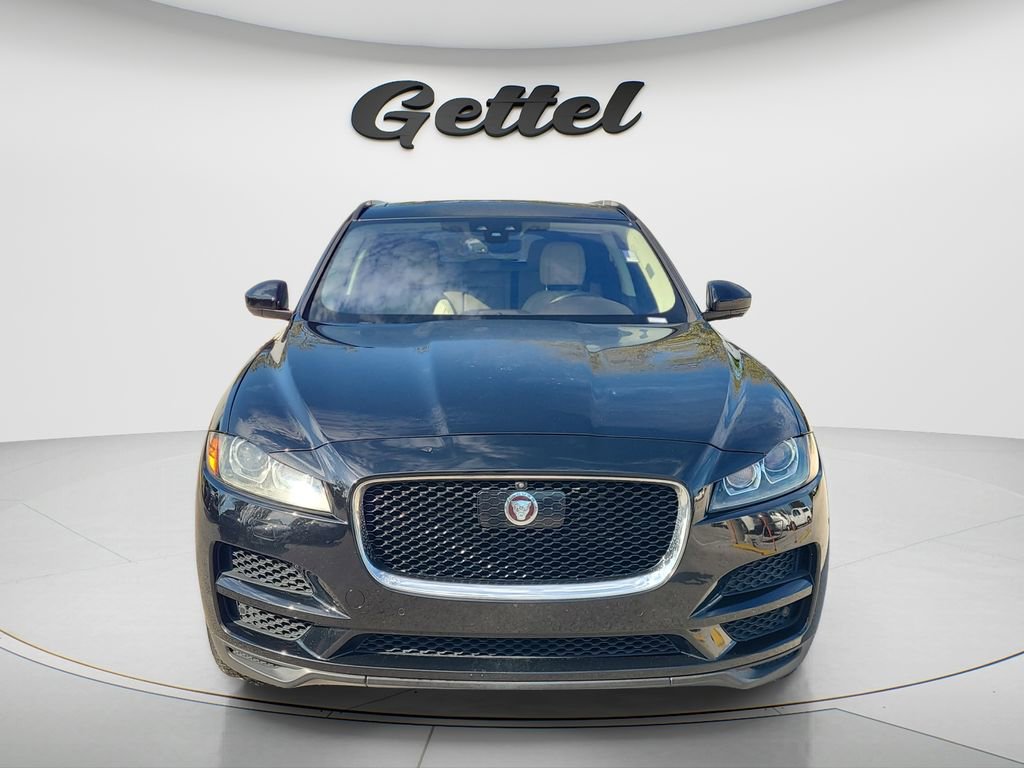 Used 2020 Jaguar F-PACE Prestige image 8