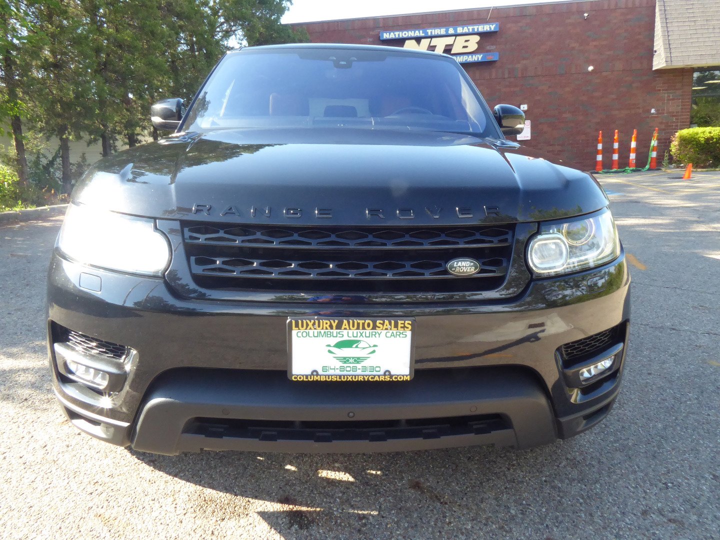 Used 2017 Land Rover Range Rover Sport Supercharged image 5