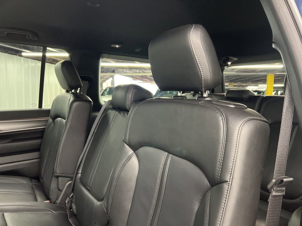 Used 2025 Jeep Wagoneer Series II image 14