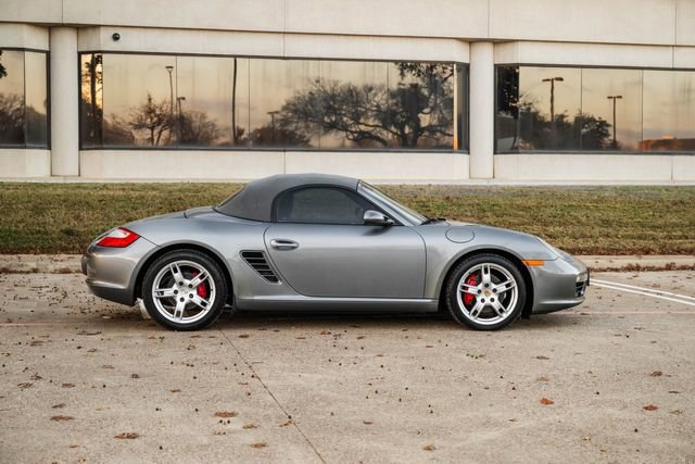 Used 2005 Porsche Boxster S image 9
