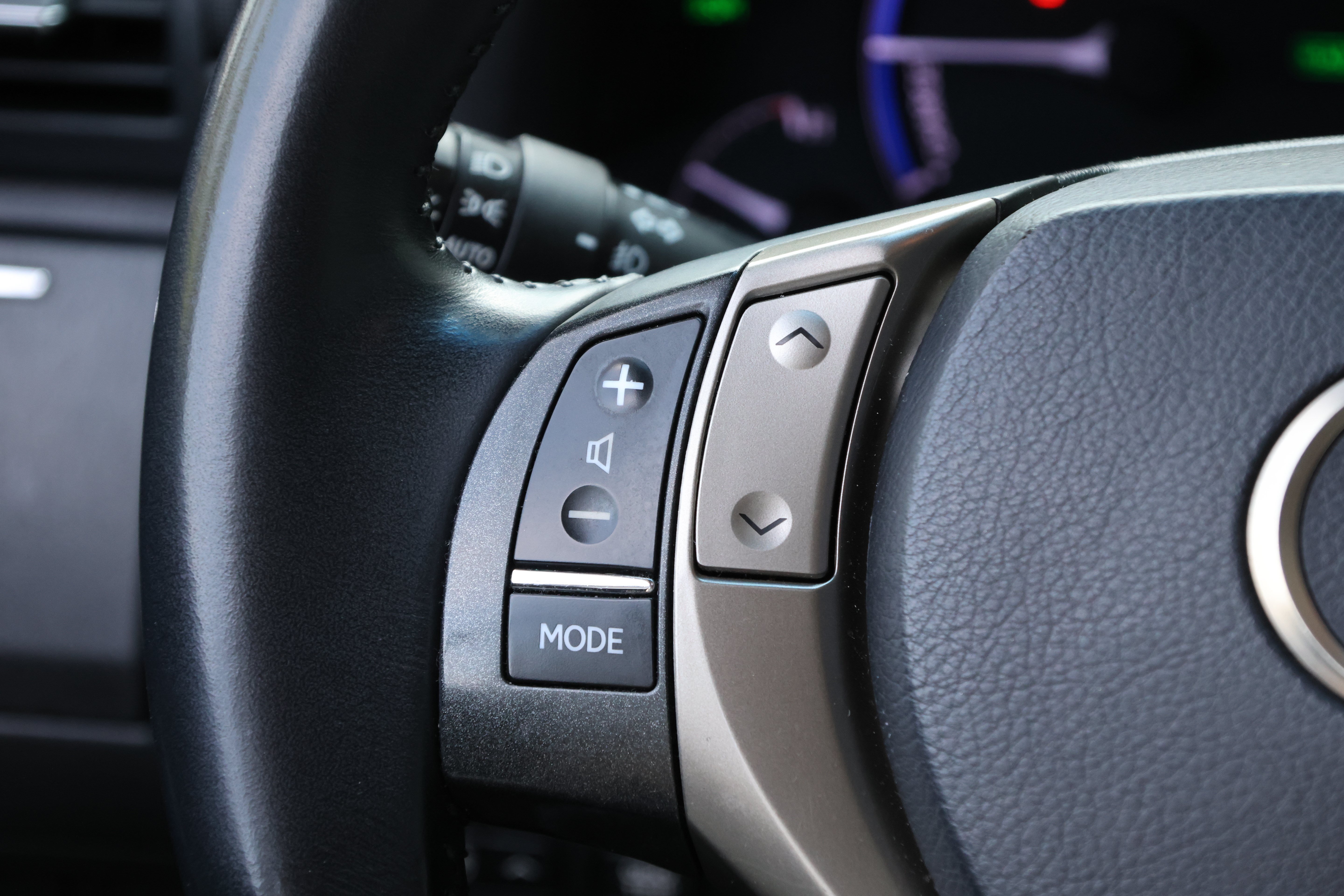 Used 2013 Lexus RX 450h FWD w/ Navigation Pkg image 19