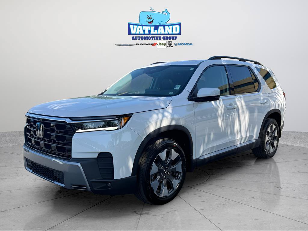 New 2026 Honda Pilot Touring image 1