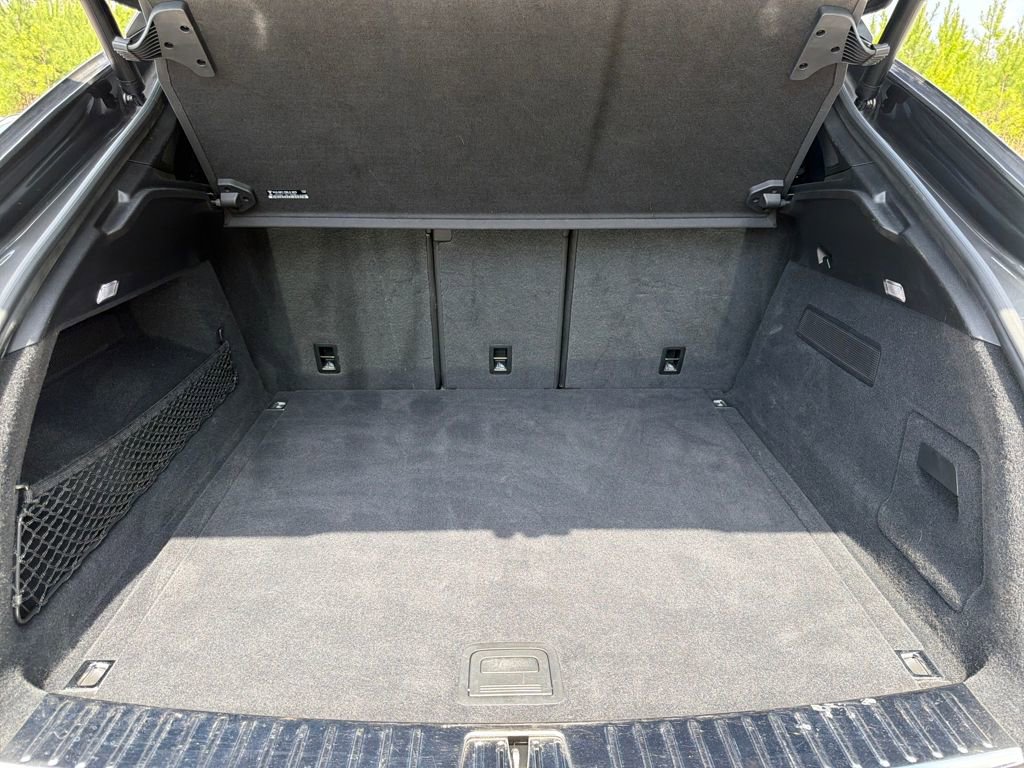 Used 2021 Porsche Cayenne Coupe image 33