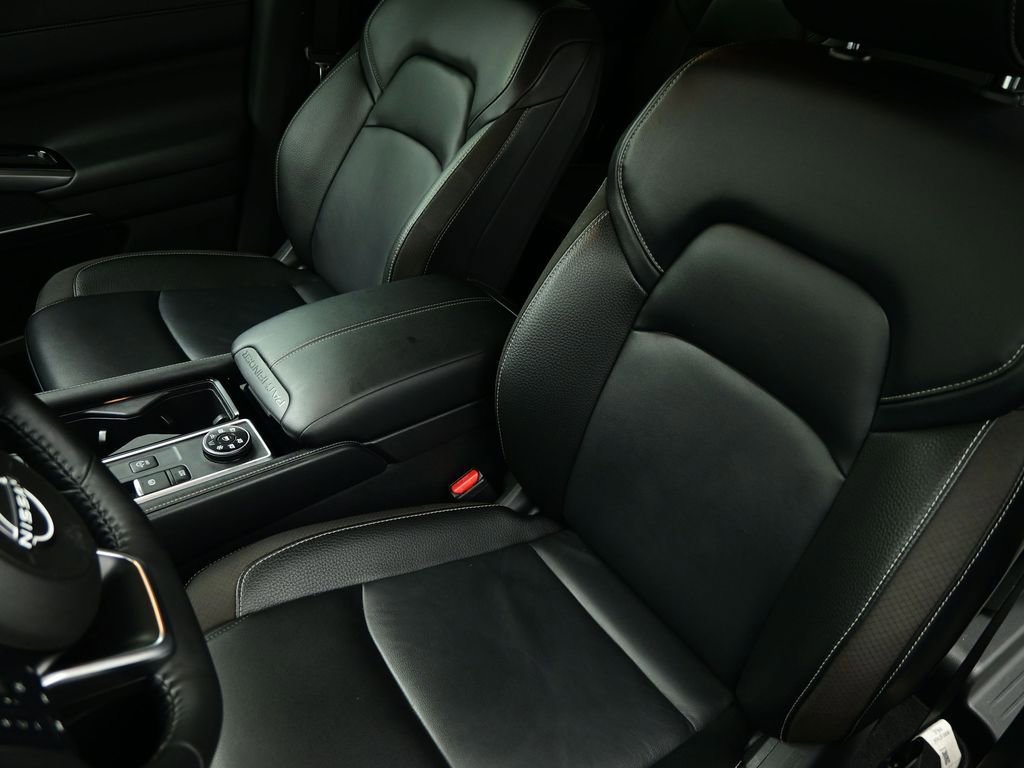 Used 2024 Nissan Pathfinder SL image 56
