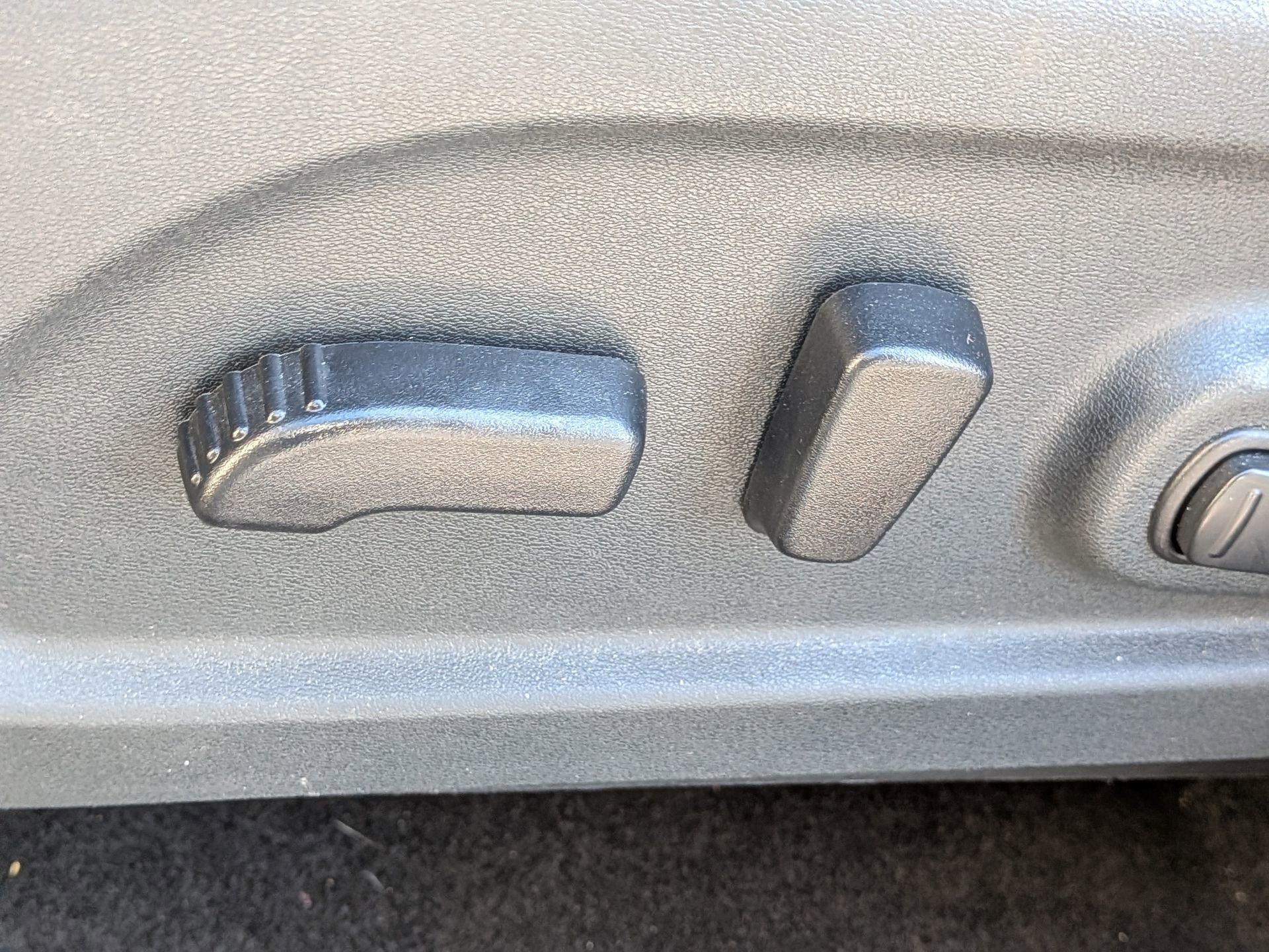 Used 2021 Nissan Murano Platinum w/ Cargo Package image 24