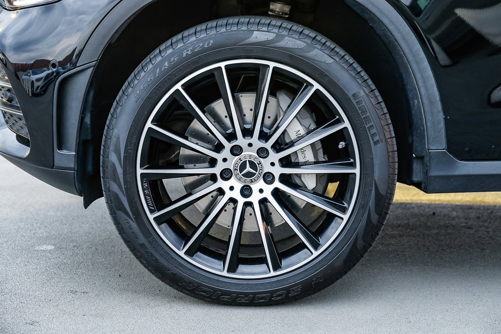 Used 2022 Mercedes-Benz GLC 300 4MATIC image 9