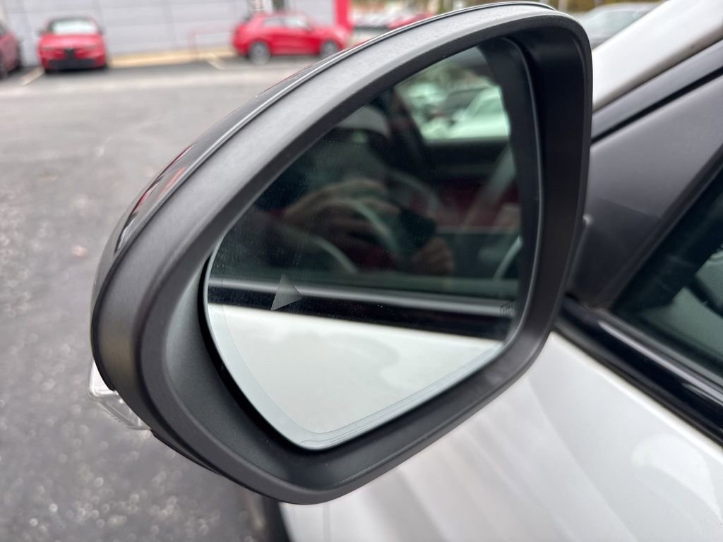 Used 2022 Alfa Romeo Stelvio Veloce image 16