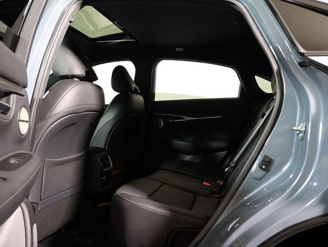 Used 2025 INFINITI QX55 Essential AWD/4WD image 14