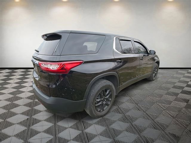 Used 2020 Chevrolet Traverse LS w/ LPO, Blackout Package image 4