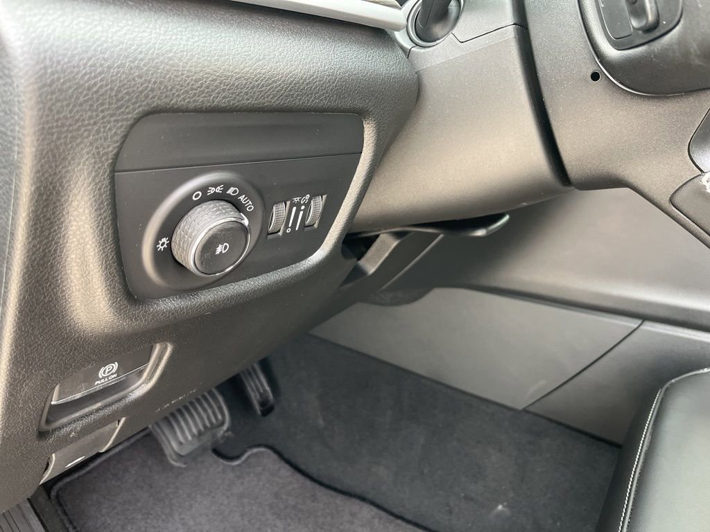 New 2026 Jeep Grand Cherokee L Limited image 7