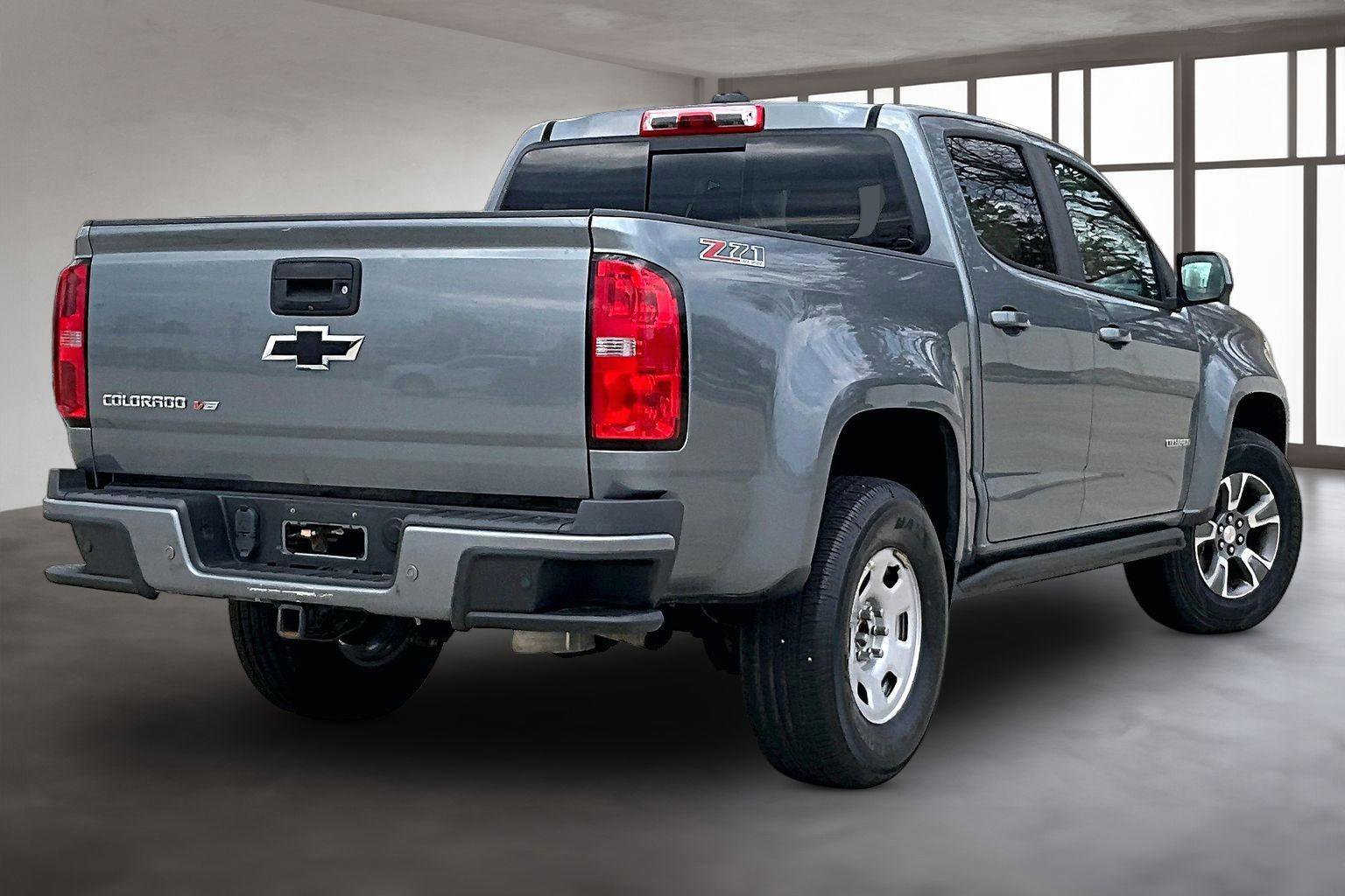 Used 2019 Chevrolet Colorado Z71 image 3