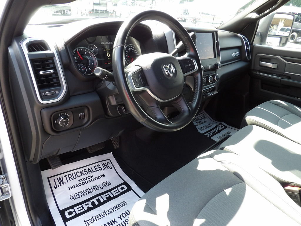 Used 2023 RAM 2500 Big Horn w/ Level 1 Equipment Group AWD/4WD image 16