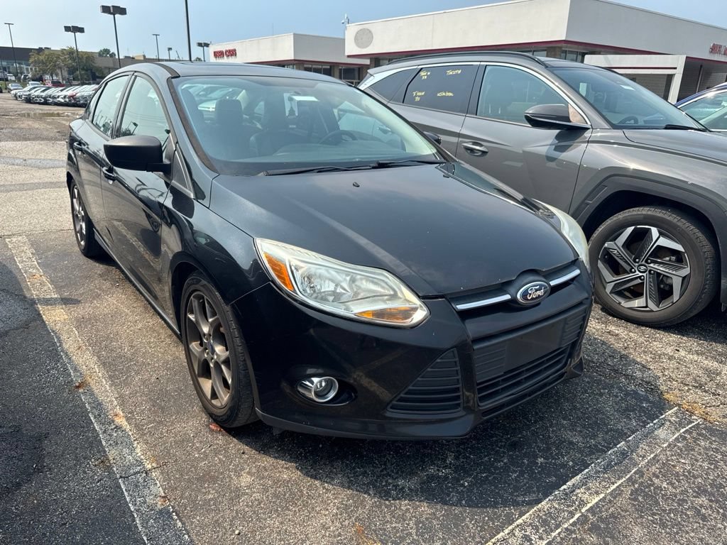 Used 2014 Ford Focus SE w/ Equipment Group 201A FWD image 5