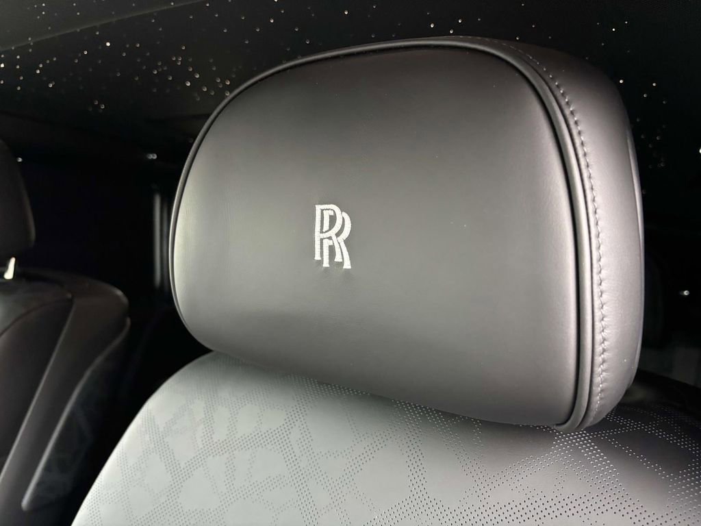 New 2026 Rolls-Royce Phantom Sedan image 18