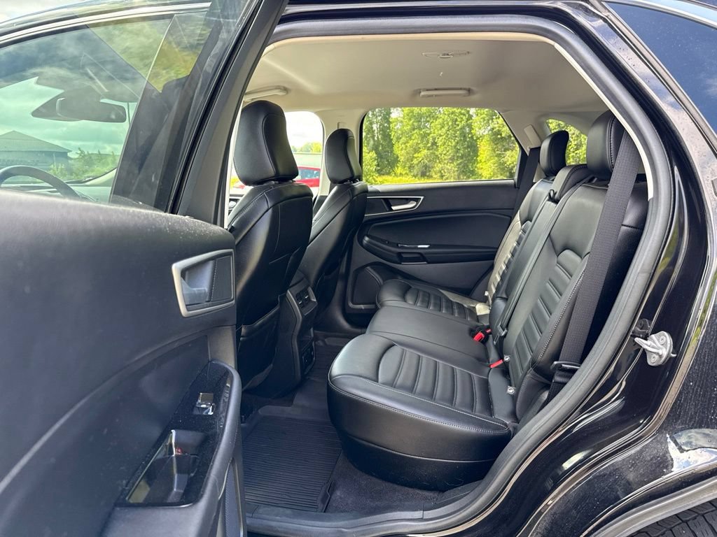 Used 2020 Ford Edge SEL w/ Convenience Package AWD/4WD image 23