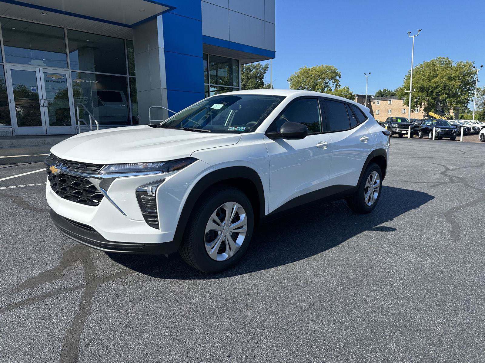 New 2026 Chevrolet Trax LS w/ Driver Confidence Package FWD image 3