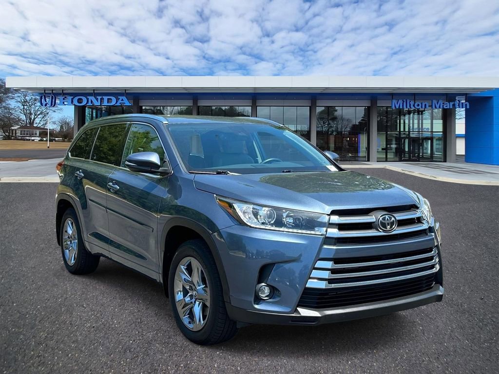 Used 2019 Toyota Highlander Limited AWD/4WD image 1