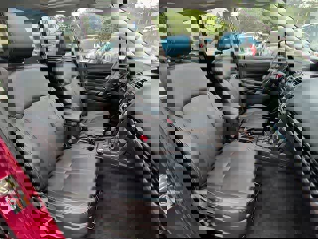 Used 2017 Subaru Forester 2.5i Touring image 21