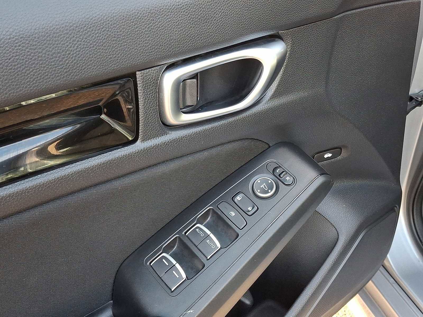 Used 2022 Honda Civic EX image 28