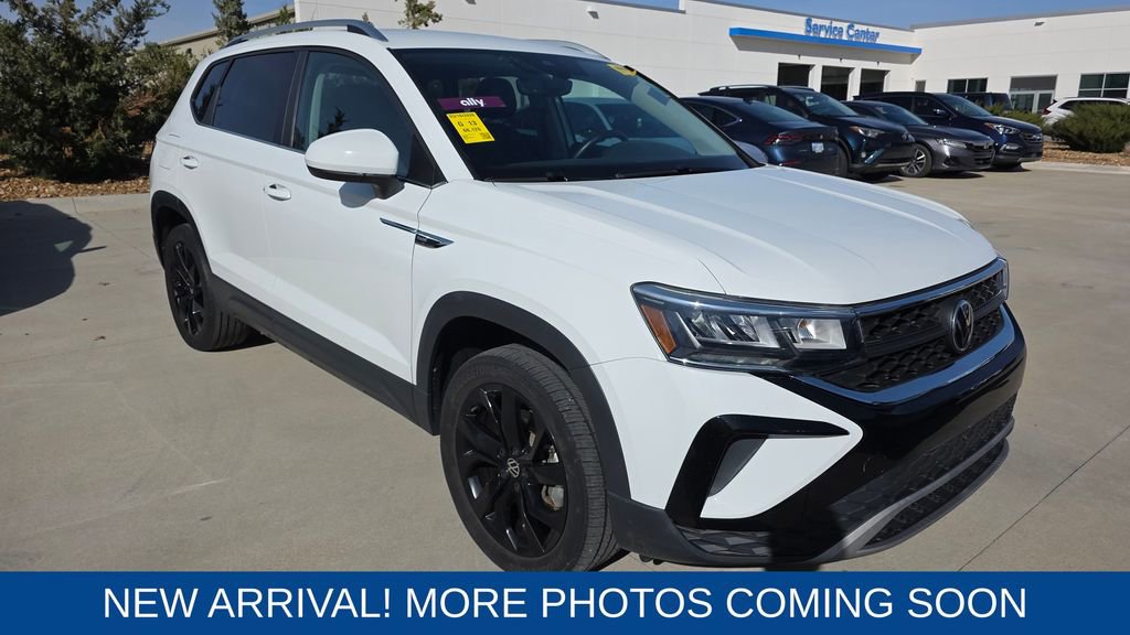 Used 2022 Volkswagen Taos SE image 7