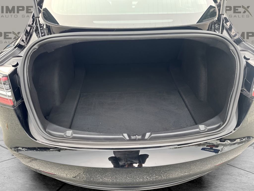 Used 2020 Tesla Model 3 Standard Range Plus image 31